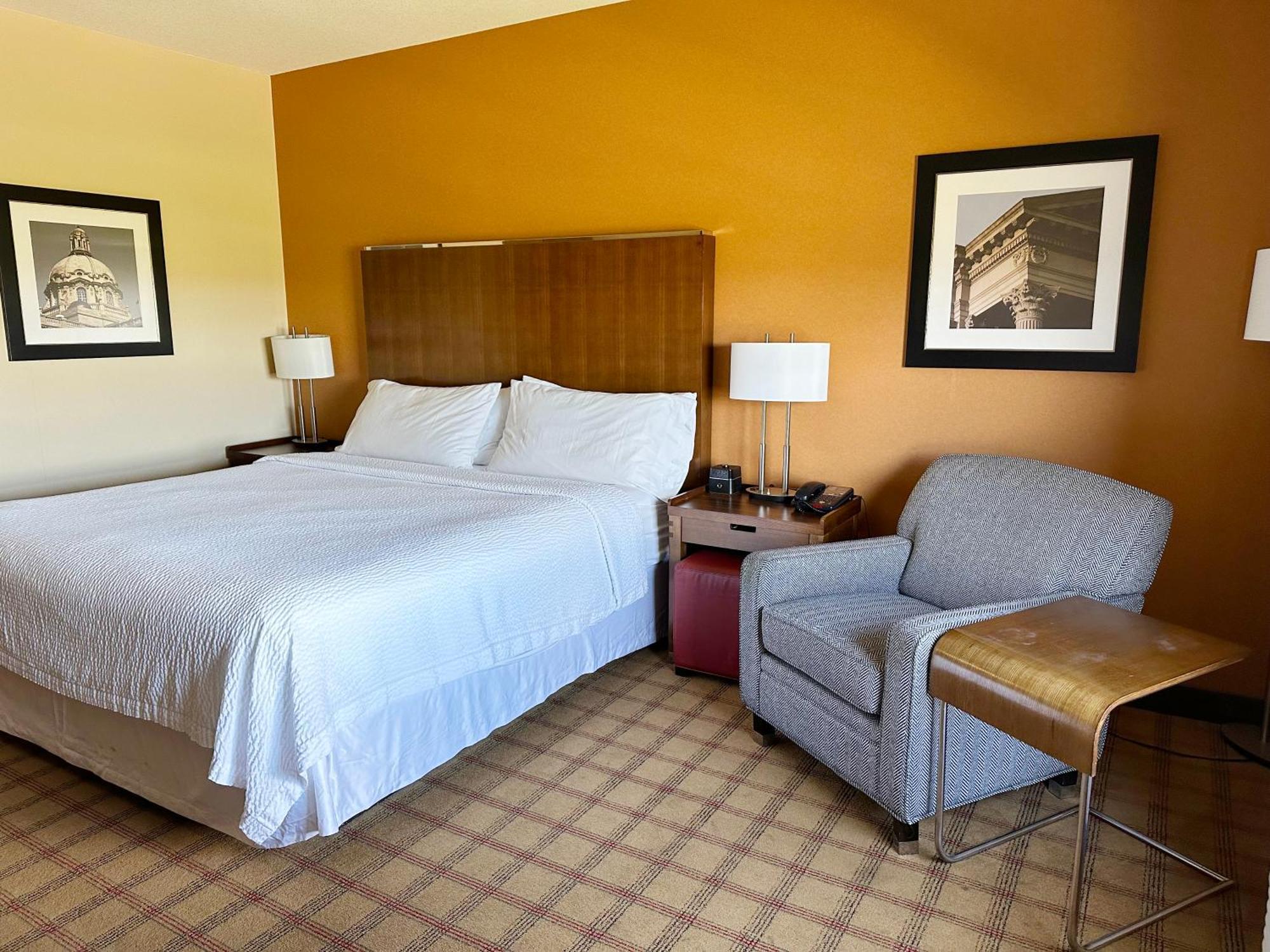 Four Points By Sheraton Edmonton Gateway Eksteriør billede